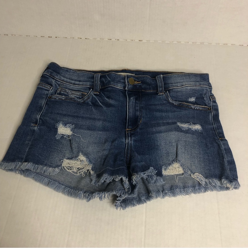 Altar’d State Shorts Womens size 7 Distressed Denim Raw Hem
